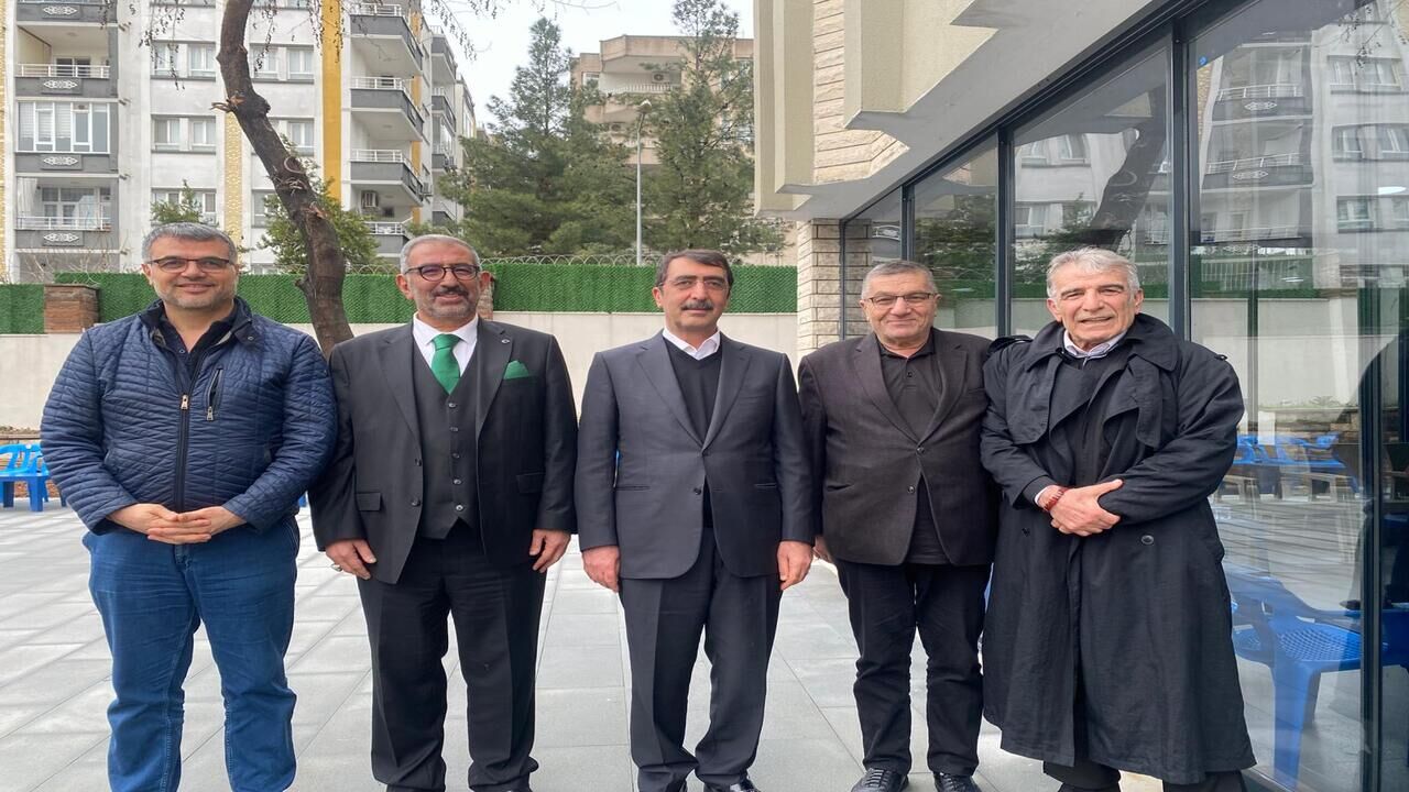 Necat Amcanin Mirasi Muzaffer Nasiroglu Ve Batman Sevdasi