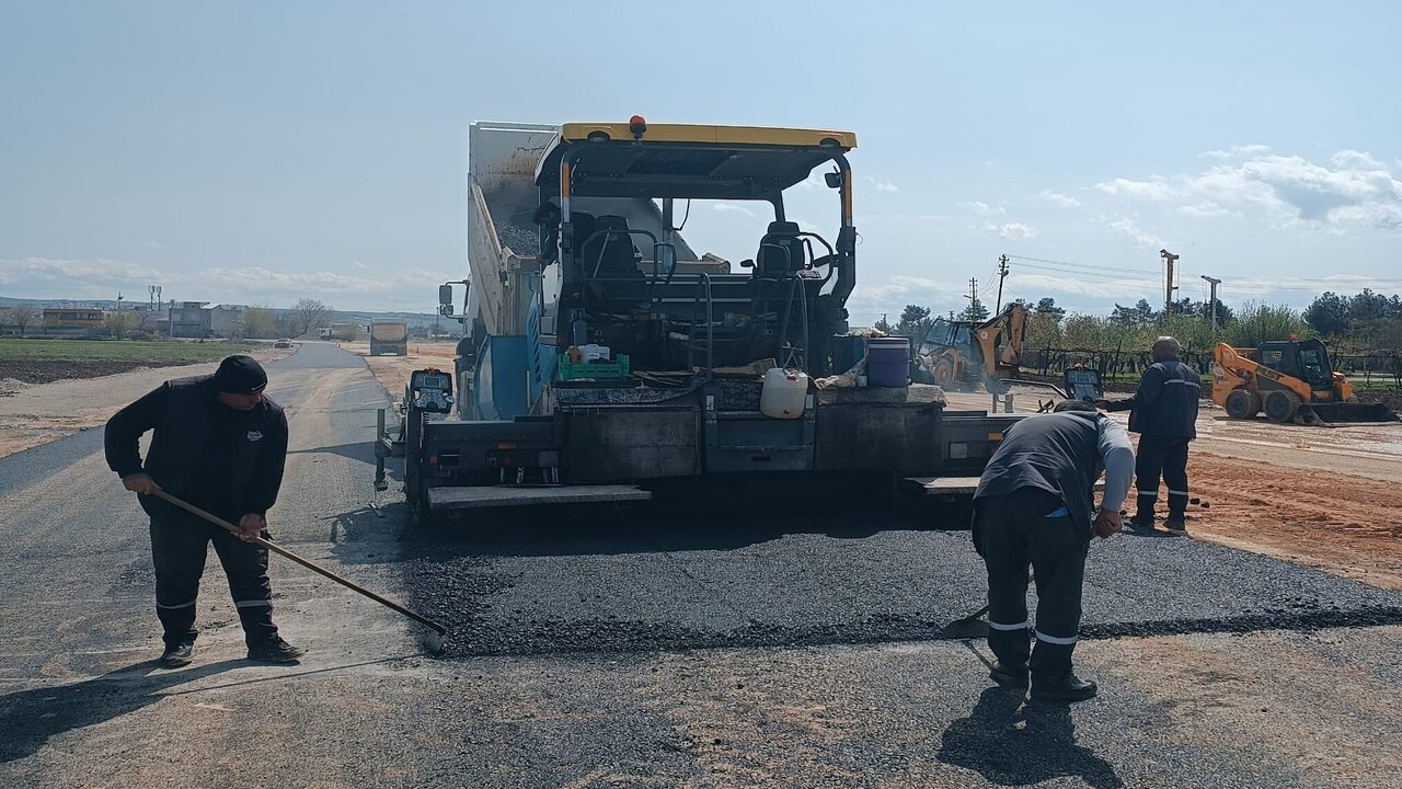 Batman’da Belediye Ekipleri Dört Koldan Sahada
