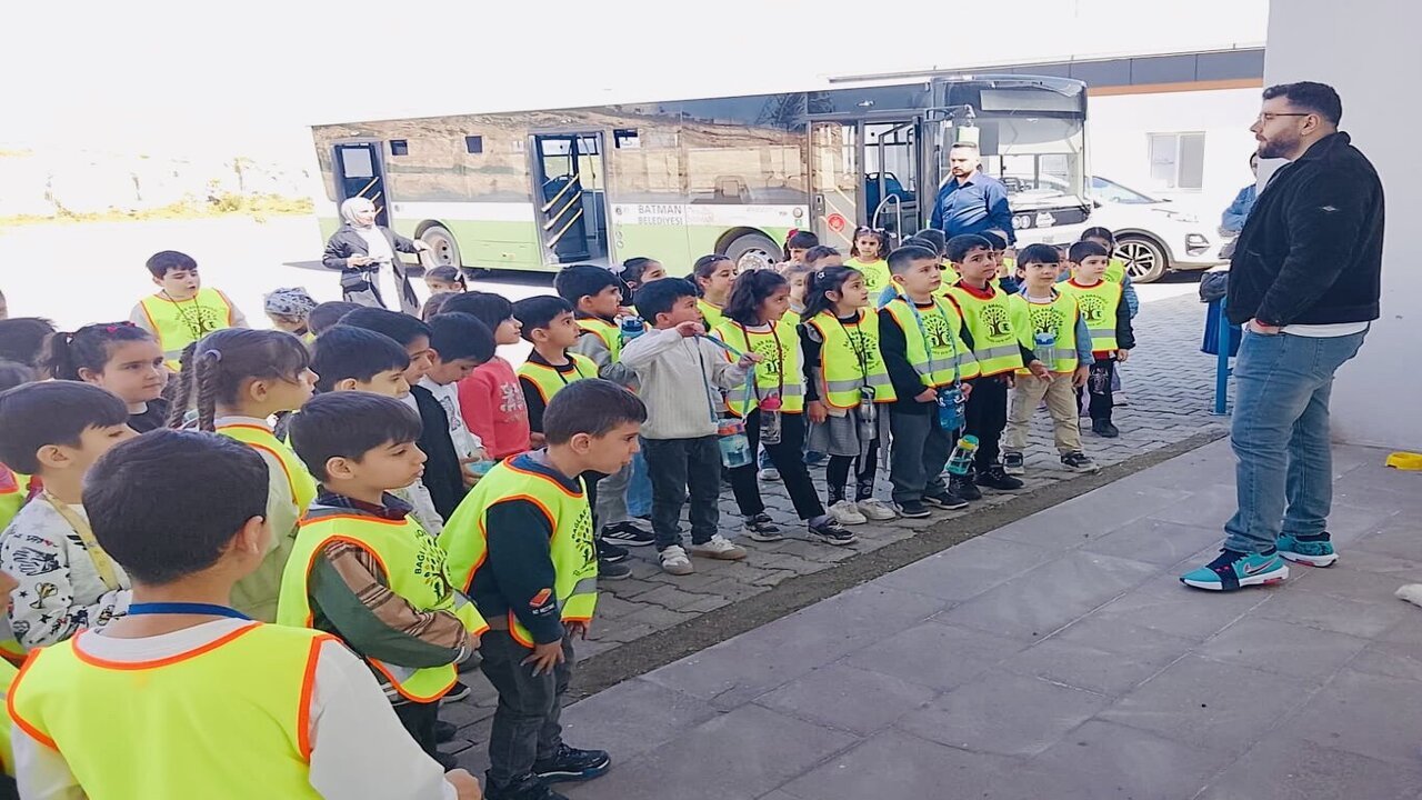 Batmanli Ogrenciler Sordu Veteriner Hekimler Cevaplad