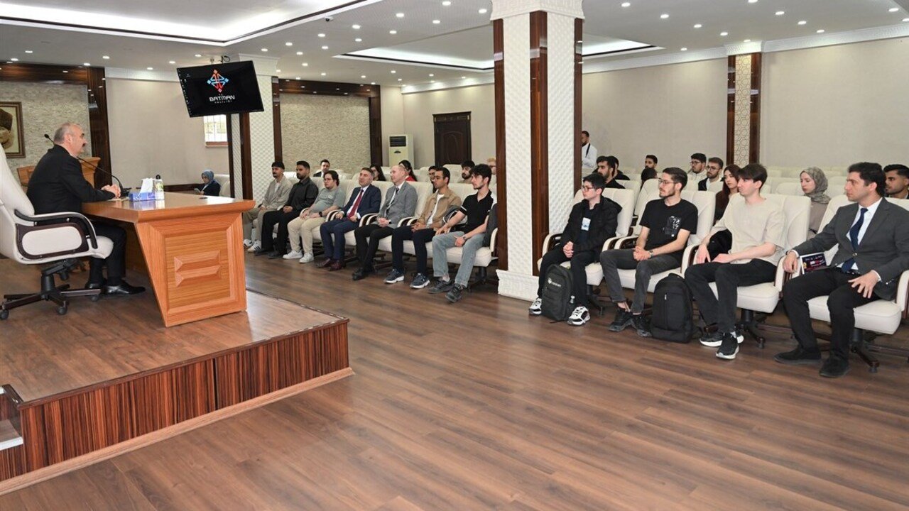 Batmanda 40 Beyaz Sapkali Hacker Sertifikasini Aldi