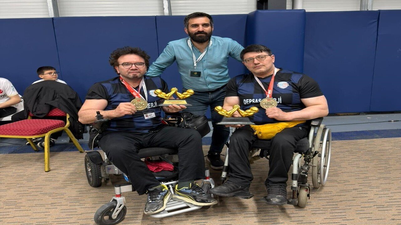 Depsas Kadin Takimi Turkiyenin Zirvesinde 4