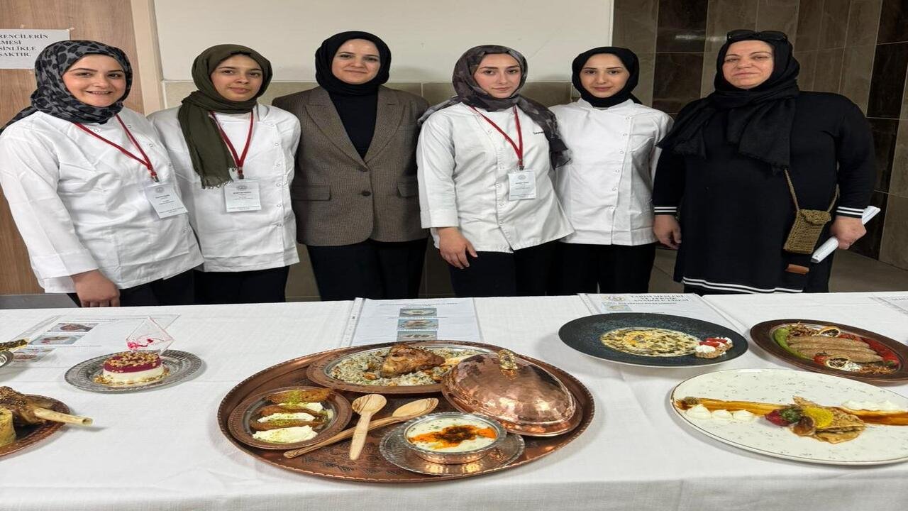 Batman Mutfagi Elazigda Podyuma Cikti 11 Il Arasinda Buyuk Basari 1