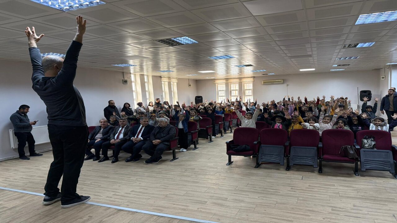 Batman Il Saglik Mudurlugu Besiride Dugmeye Basti 2