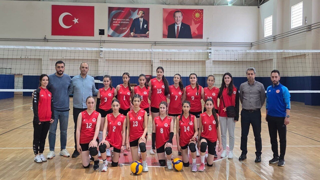 Batman Petrolspor Voleybolda Engel Tanimiyor1