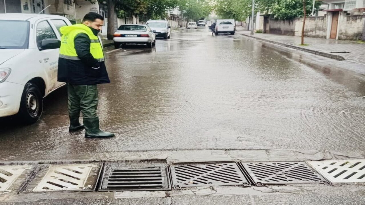 Batman Belediyesi Yagisa Karsi Teyakkuzda