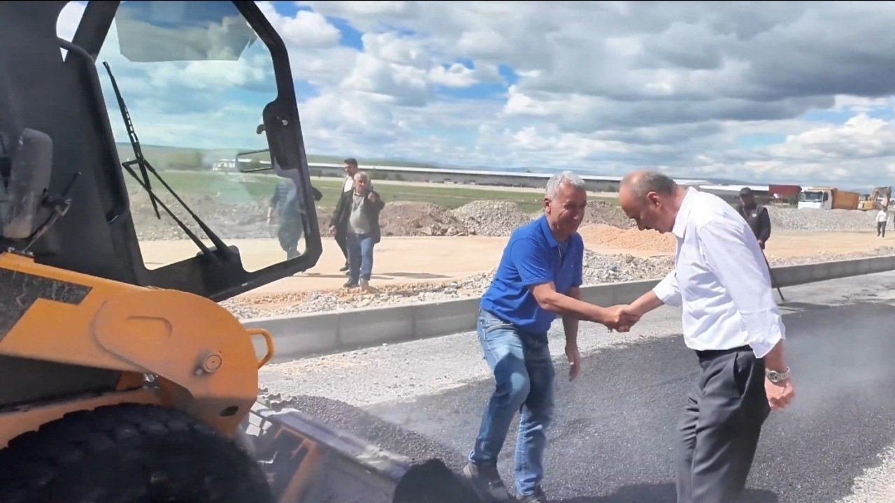 Batmanin Yuz Yillik Gelecegi Sahada Sekilleniyor 3
