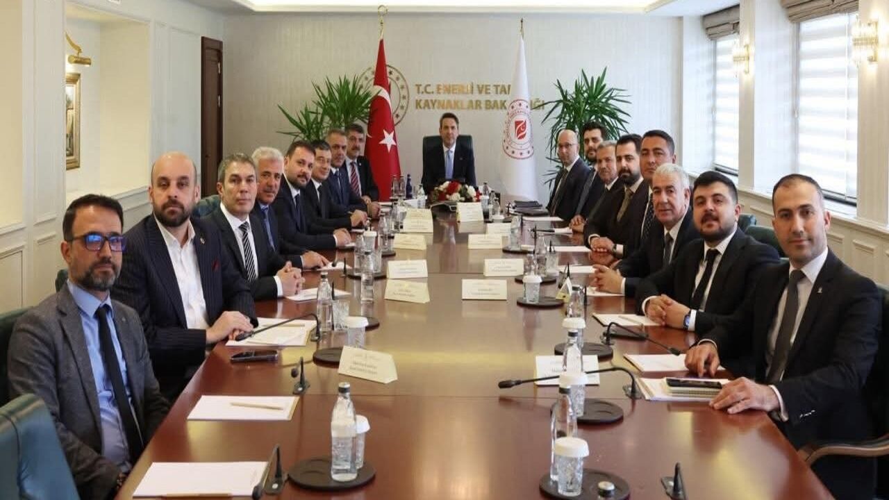 AK Parti Batman Heyetinden Ankara’da Çifte Ziyaret