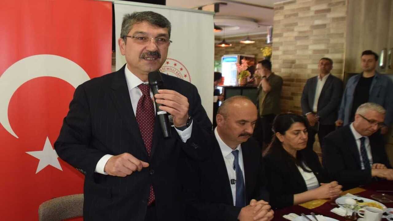 Ferhat Nasıroğlu: "Gençlerimizin Başarısı Batman’ın Gururudur"