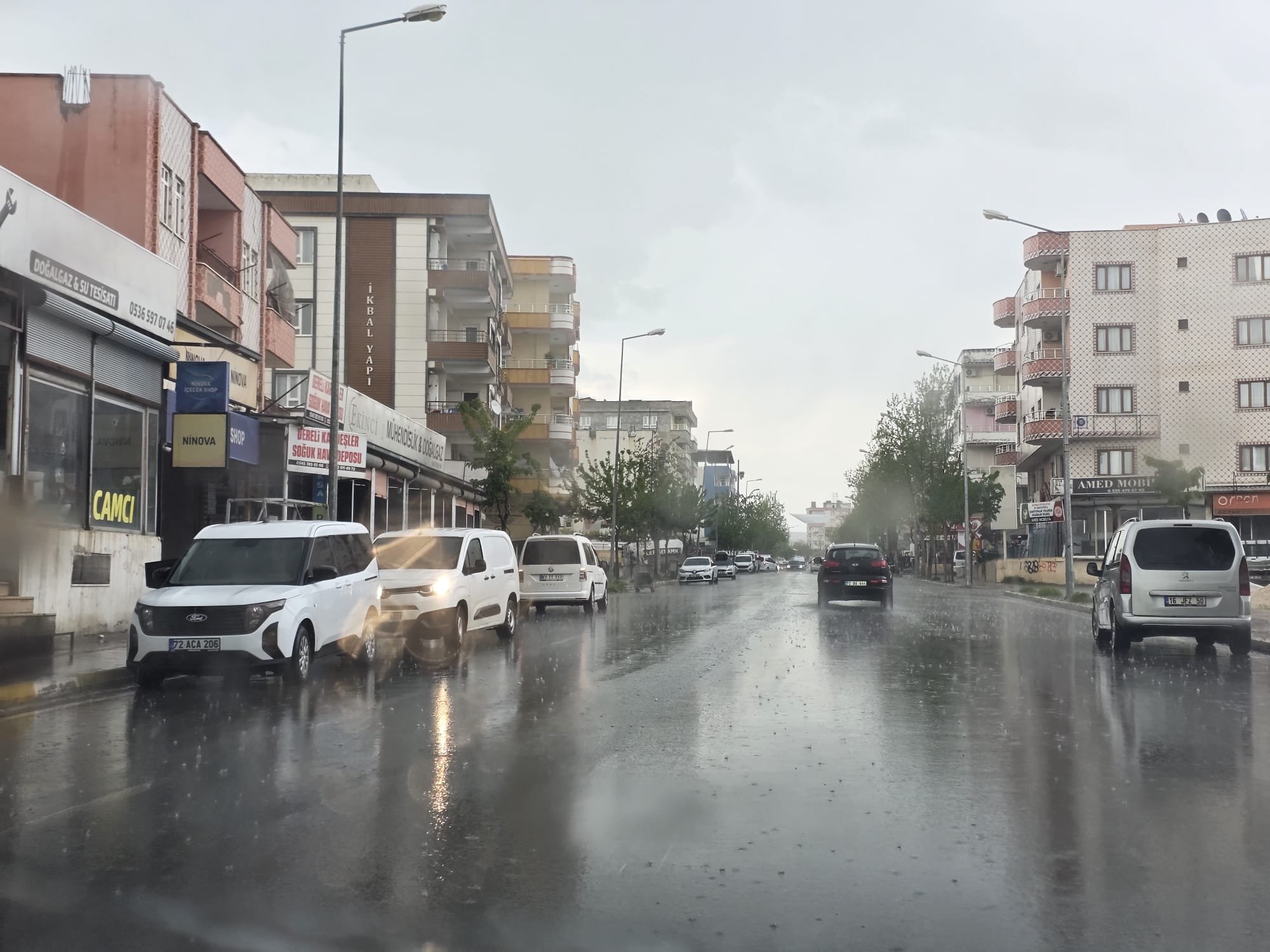 Meteorolojiden Batmana Sari Kodlu Uyari Kuvvetli Saganak Geliyor 1