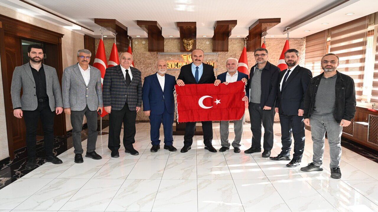Vali Canalp’e Siirtliler Vakfı’ndan Ziyaret