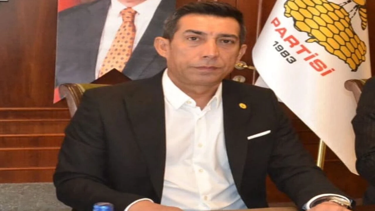 Anavatan Partili Ekrem Tüzün'den Kurban Bayramı Mesajı