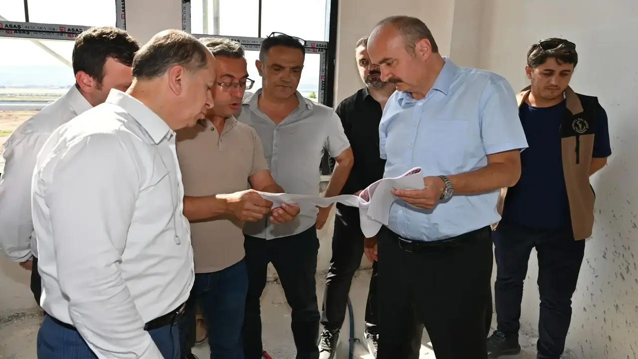Vali Ekrem Canalp Yeni Hukumet Konagi Insaatini Inceledi 1