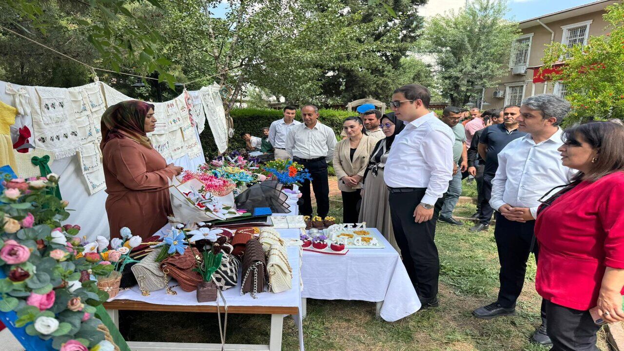 Sasonlu Kadinlarin El Emegi Goz Nuru Urunleri Gorucuye Cikti 1