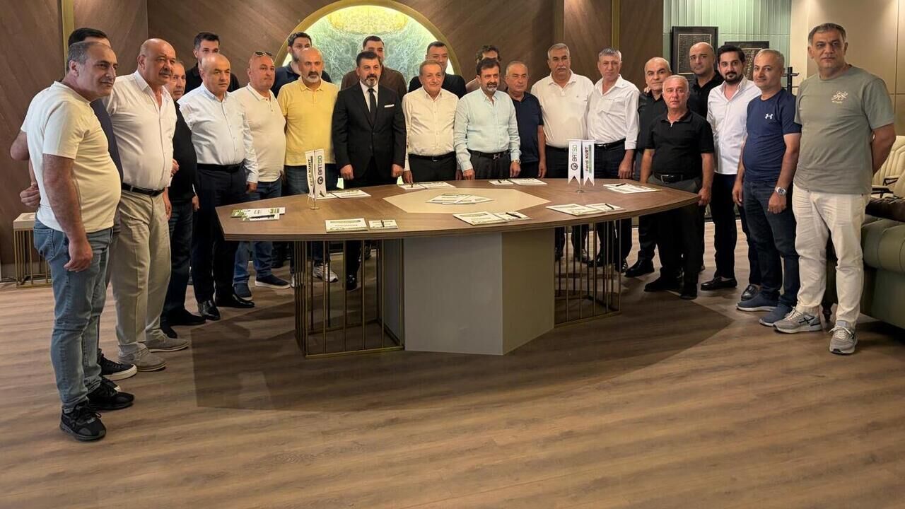Ferdi Kurt'un Ekibi İş Dünyasının Tanınmış İsimleriyle Büyüyor