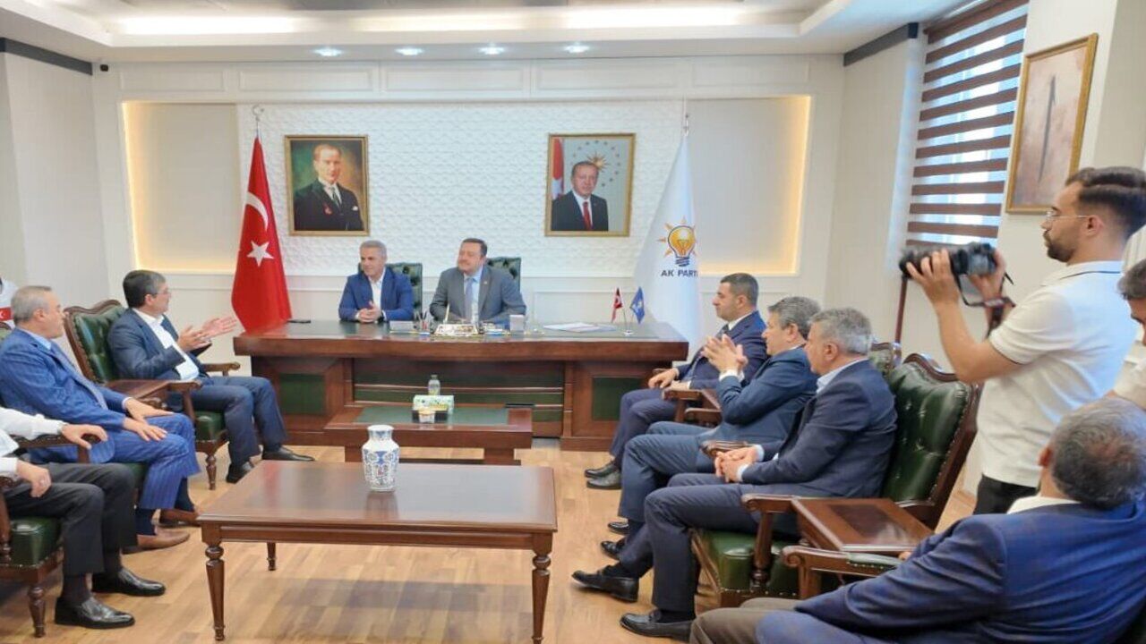 Nasıroğlu ve Şansi, AK Parti Gaziantep İl Başkanlığı'nda