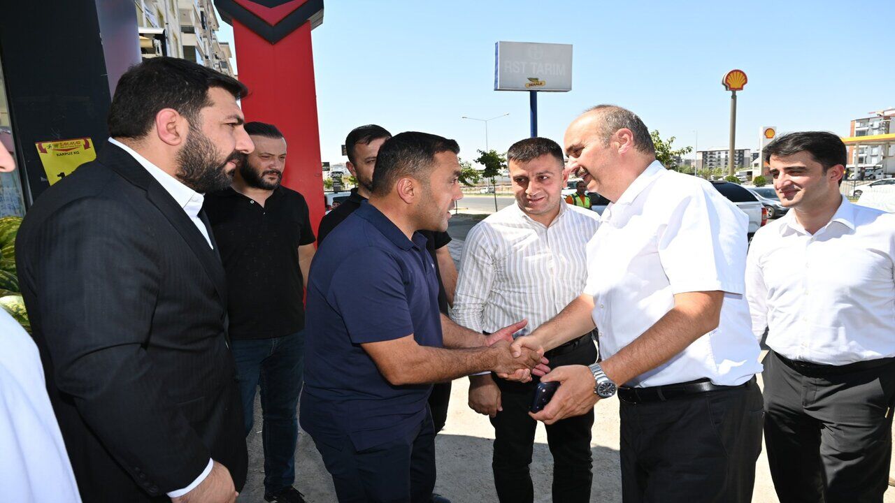 Vali Canalp’tan Yangından Zarar Gören Firmalara Geçmiş Olsun Ziyareti