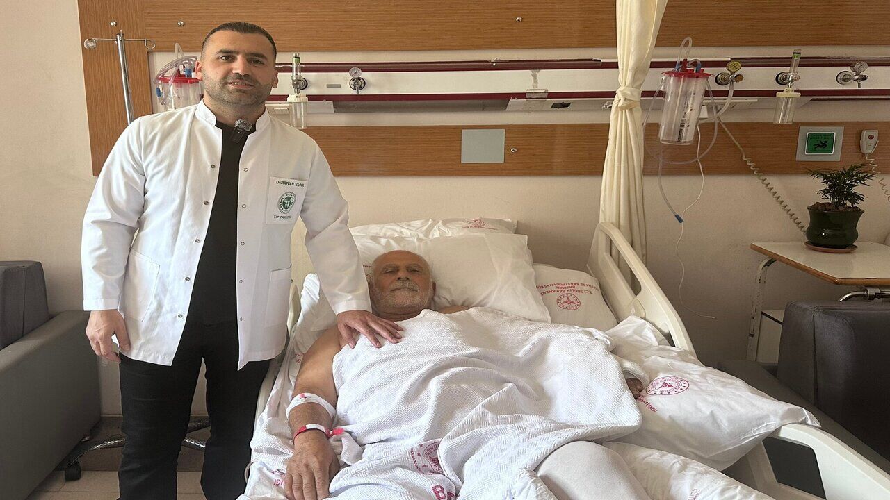 Ağaçtan Düşen Hasta, Batman’da Gerçekleştirilen Başarılı Ameliyatla Sağlığına Kavuştu