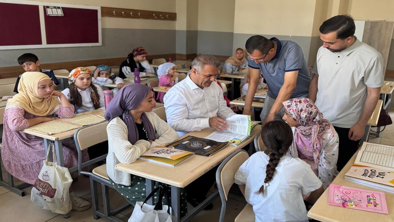 Tugva Yaz Okulu Ogrencilerine Dondurma Surprizi