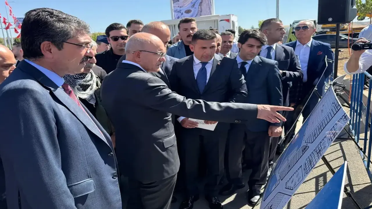 Bakan Şimşek ve Bakan Yardımcısı Kaya Batman'da