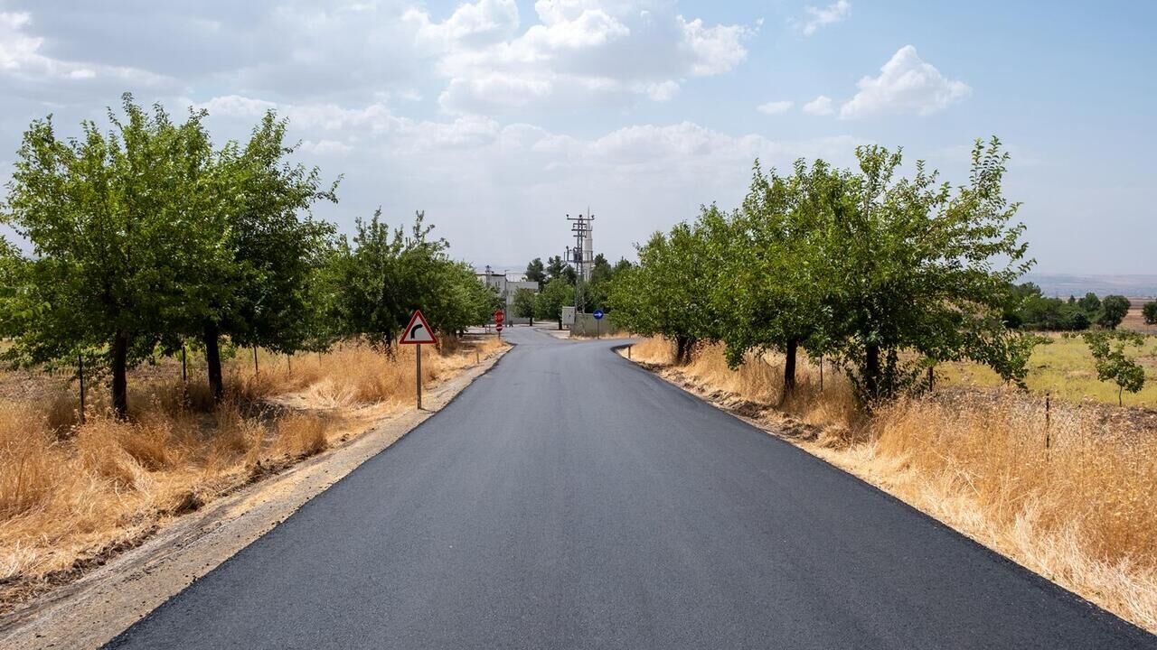 Batman Kayabagi Koy Yolunda 475 Kilometrelik Asfalt Calismasi