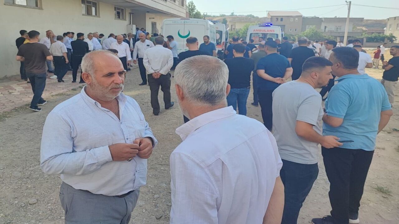 Kozluk’ta Aynı Aileden 4 Kişi Evde Ölü Bulundu
