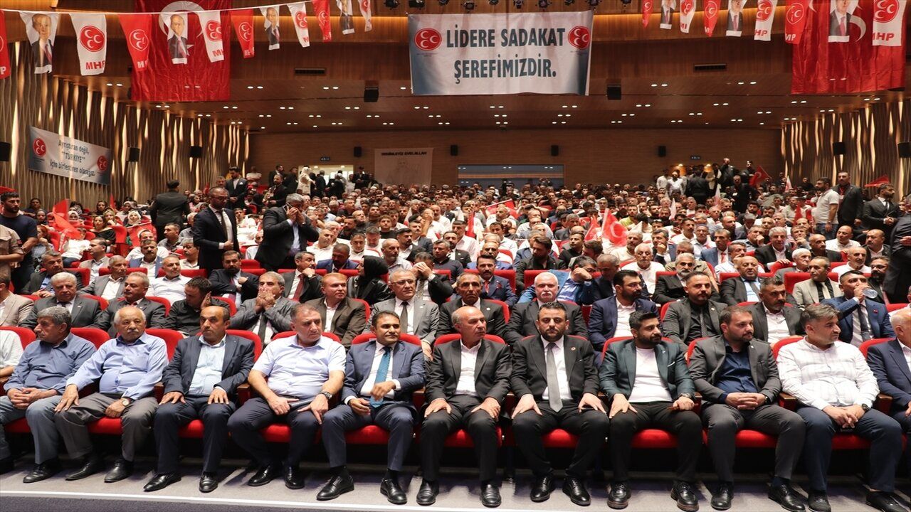 Mhp Batmanda Muhammed Arif Cetin Yeniden Secildi 1