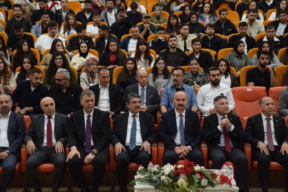 Batman Üniversitesi, 'Batman Esintisi' kitabı tanıttı