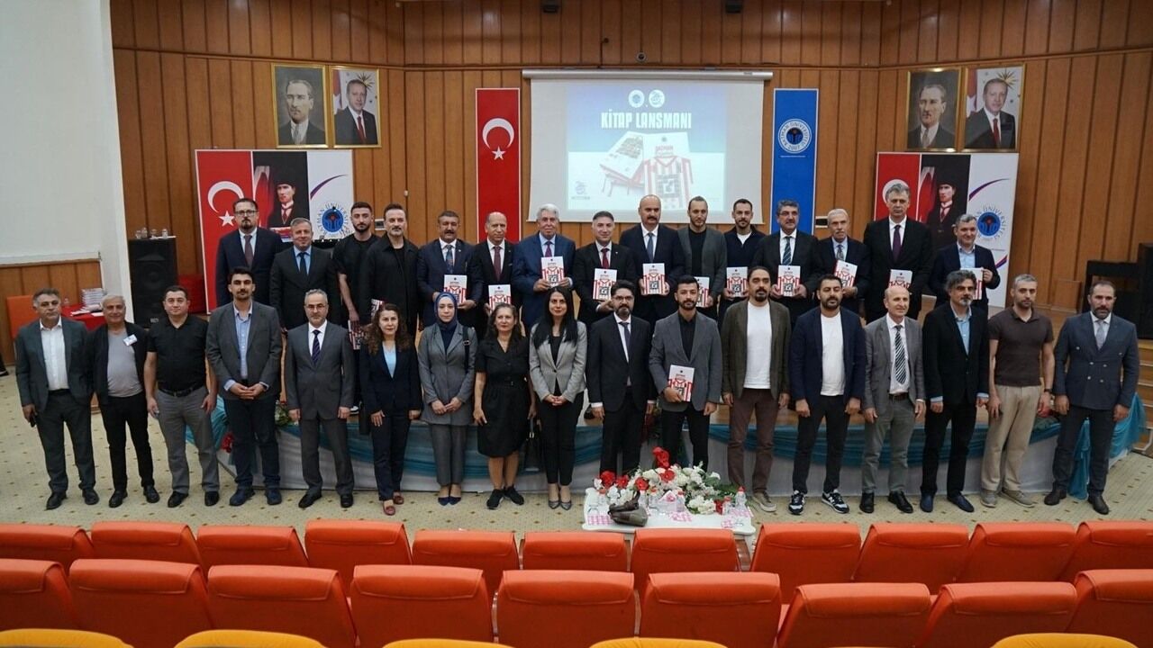Batman’ın Hafızası “Batman Esintisi” Kitabında Toplandı