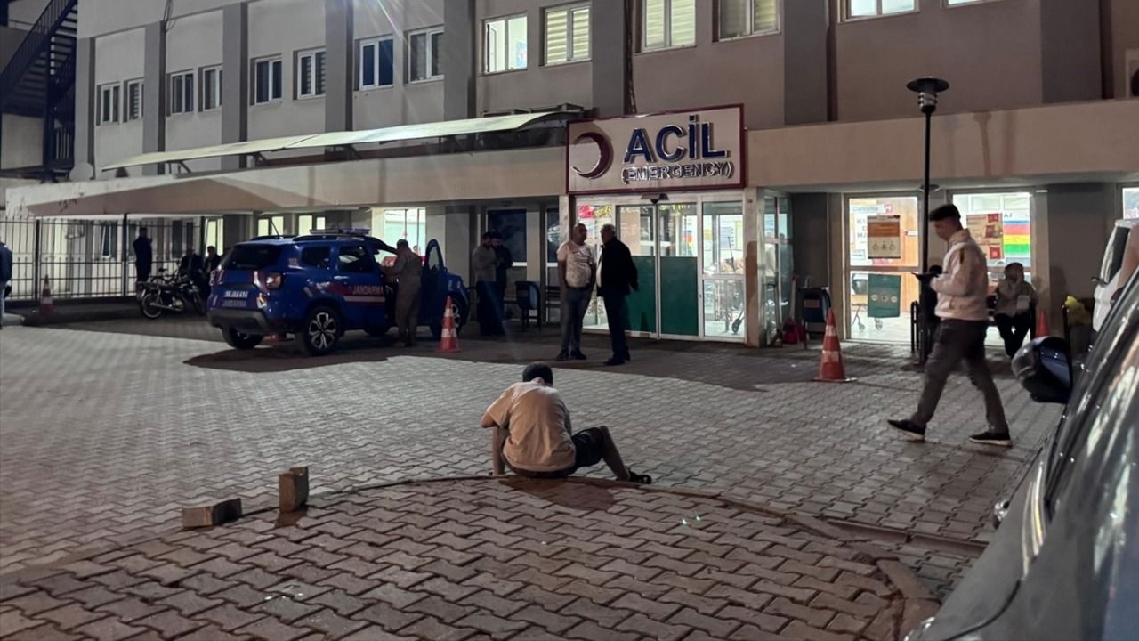 Siirtte Zehirlenme Suphesi 77Si Ogrenci 88 Kisi