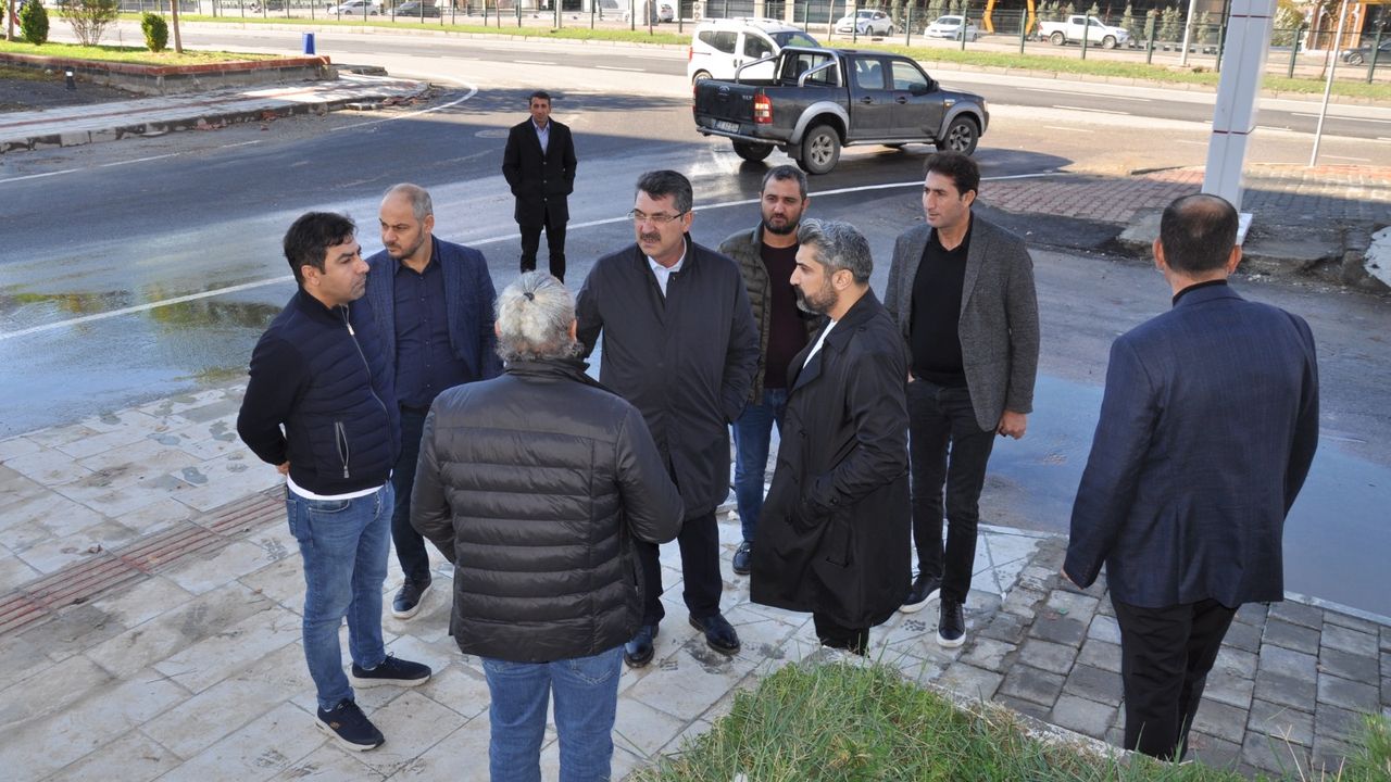 Nasıroğlu'ndan Selden Etkilenen Mobilyacılar Esnafına Ziyaret