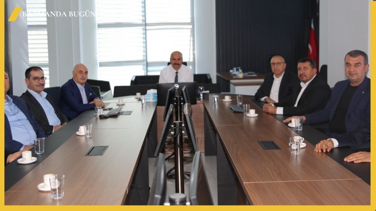 Batman Eğitim Vakfı Heyeti Vali Canalp'i Ziyaret Etti