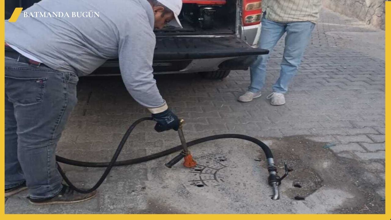 Belediye Ekipleri Kış Öncesi İlaçlamalara Devam Ediyor