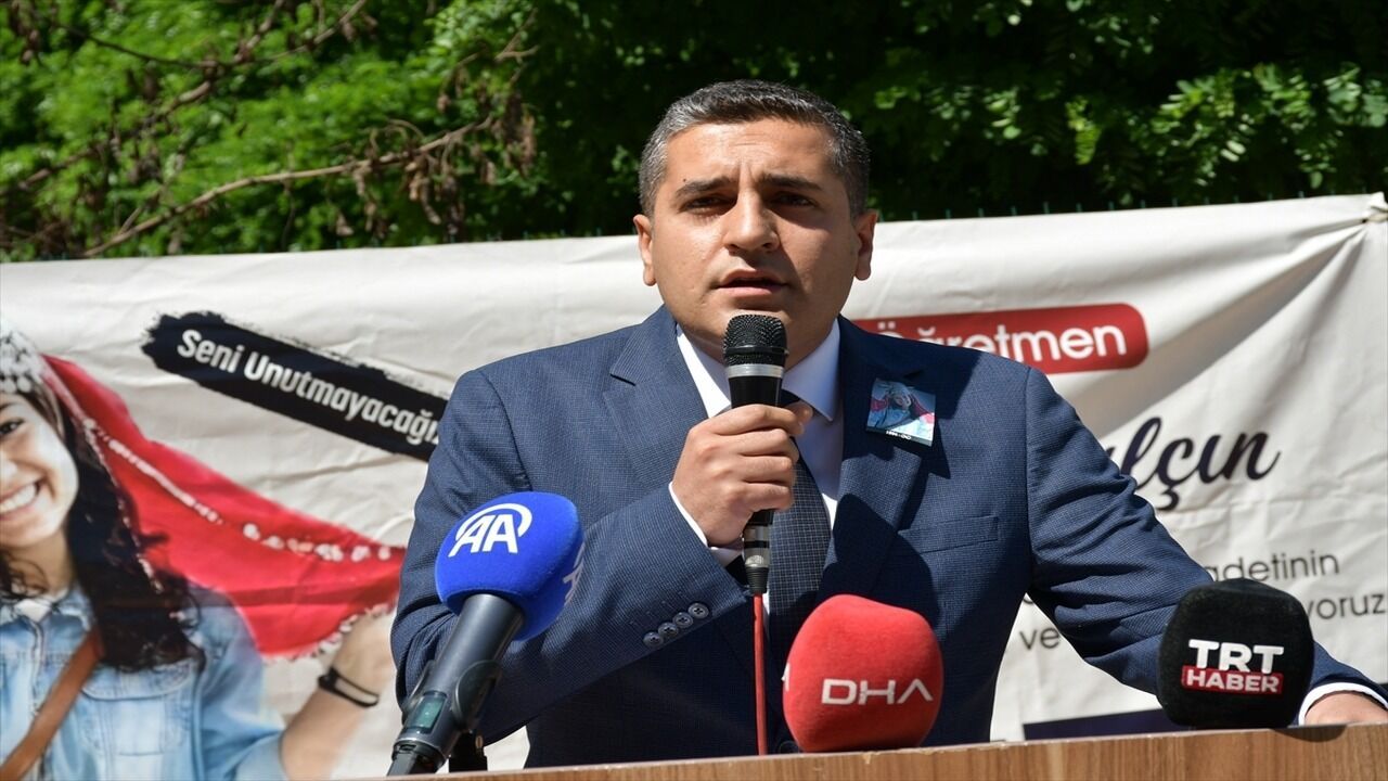 Kozluk'ta Şehit Aybüke Öğretmen ve İki Asker Dualarla Anıldı