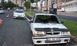 Şanlıurfa'da otomobilin yayaya çarptığı kazada 3 kişi yaralandı