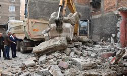 Diyarbakır'da 20 metruk yapının yıkımı gerçekleştirildi