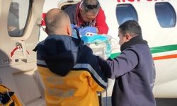 Mardin'de rahatsızlığı bulunan 5 aylık bebek, ambulans uçakla Ankara'ya sevk edildi