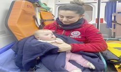 Azra bebek enkazdan çıkarıldı