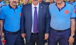 AK Parti Gaziantep İl Başkanı Çetin, kendisini enkazdan çıkaran itfaiyecilerle buluştu