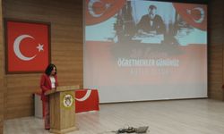 Cizre'de 24 Kasım Öğretmenler Günü kutlandı