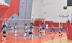 Diyarbakır Büyükşehir Belediyesi Voleybol Takımı şampiyon oldu
