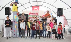 Kilis'te depremzede çocuklar etkinlikte eğlendi