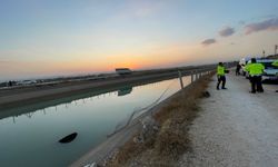 Şanlıurfa'da sulama kanalına devrilen traktördeki 1 kişi öldü, 1 kişi yaralandı