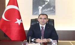 Midyat'ta Kaymakam Özdemir ve Belediye Başkanı Şahin'den yeni yıl mesajı