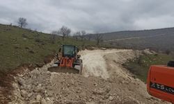 Hasankeyf'te Yolüstü Köyüne Bağlı Çatalsu Mezrasında Yol Yapımı Tamamlandı