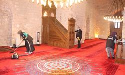 Siirt'te camilerde temizlik çalışması yapıldı