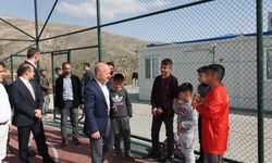 Adıyaman Valisi Varol, Çelikhan ilçesinde temaslarda bulundu