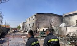 Gaziantep'te boya fabrikasında çıkan yangın söndürüldü