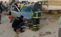 Mardin'de iki otomobilin çarpışması sonucu 5'i çocuk 9 kişi yaralandı