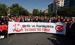 Batman'da Binlerce Kişi Birlik İçin Yürüdü