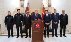 Kilis'te güçlendirilmeyen orta hasarlı binaların yıkımı sürüyor